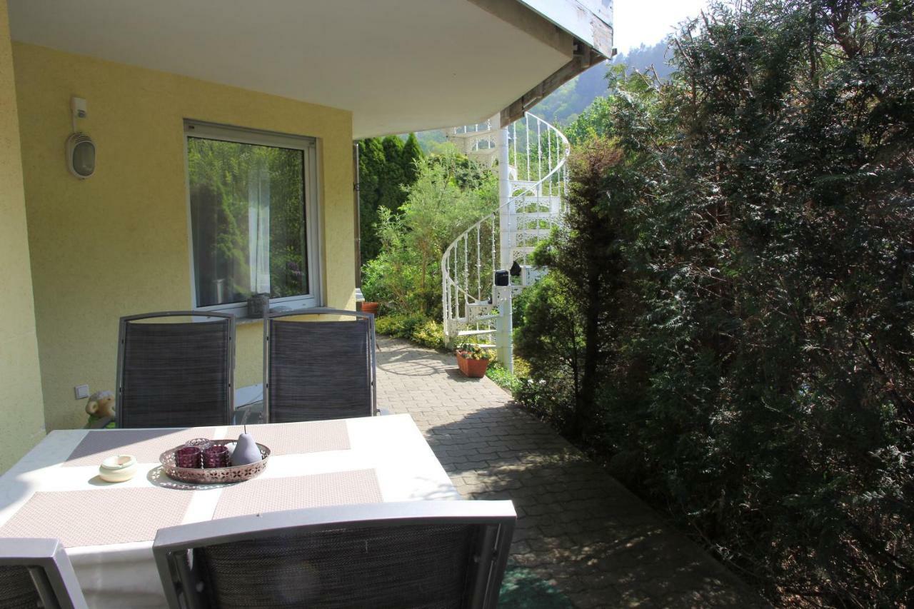Ferienwohnung Sayn Bei Koblenz Бендорф Екстериор снимка